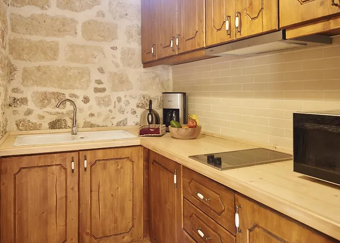 Helios Garden Boutique *