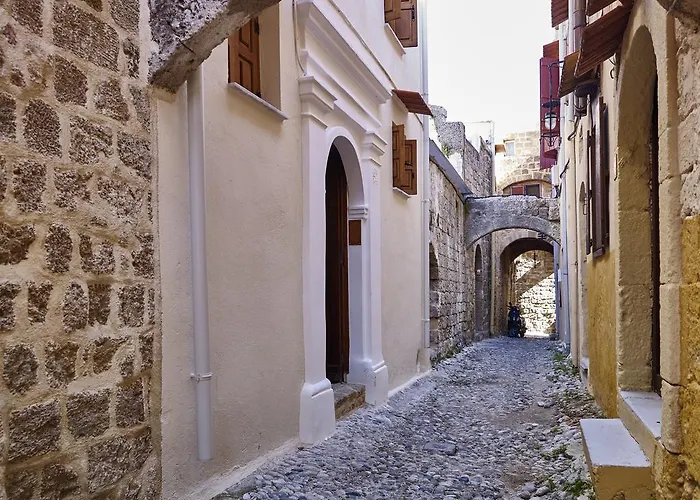 Helios Garden Boutique Apartments