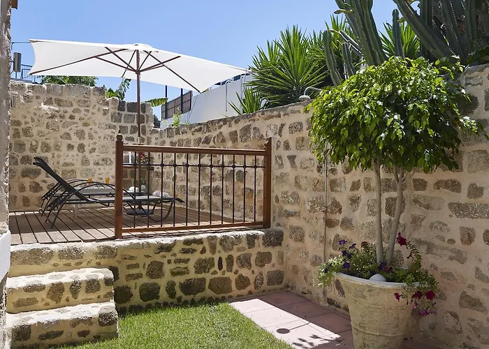 Helios Garden Boutique Apartments Apartment