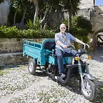 Helios Garden Boutique شقة Rhodes City